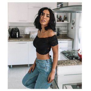 NWT Cute Crop Top